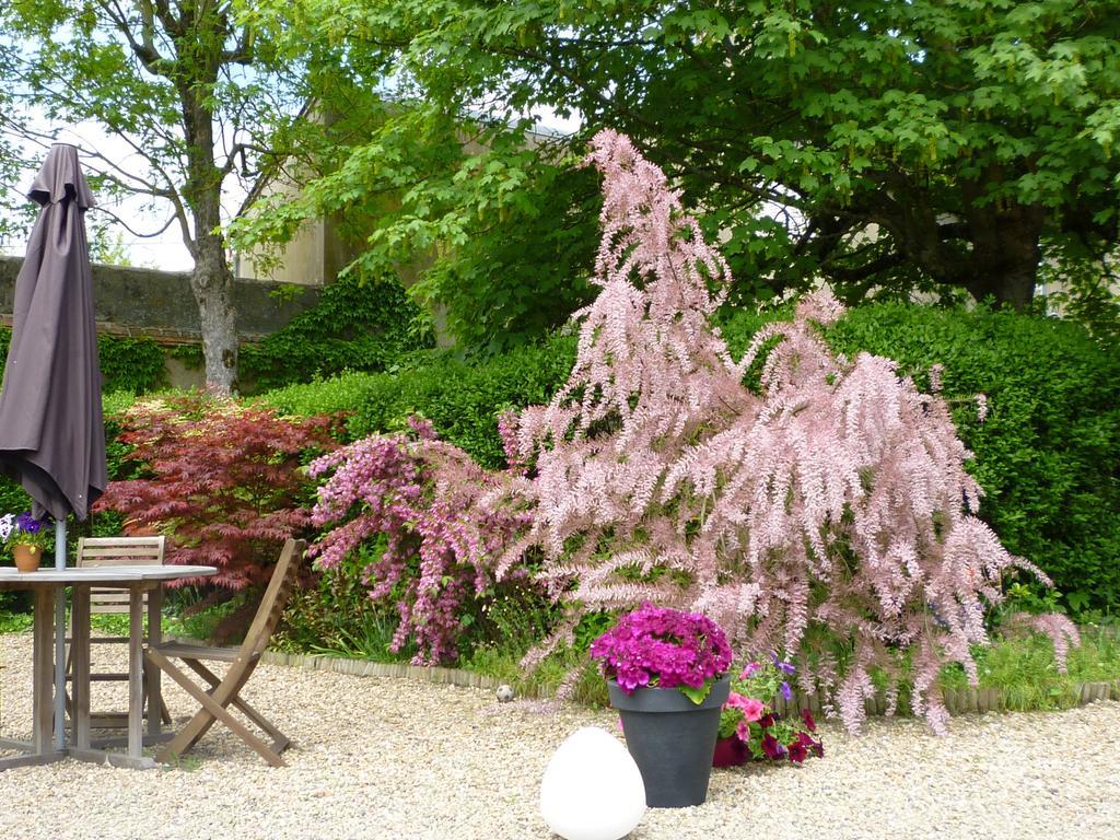 Hotel Le Relais De Chasse Chantenay-Saint-Imbert Exterior foto